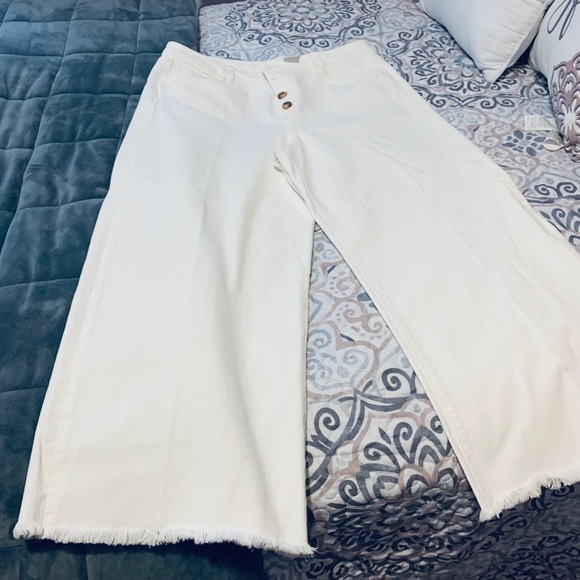 Loft High Wasted Button Fly Jeans - Picture 2 of 4